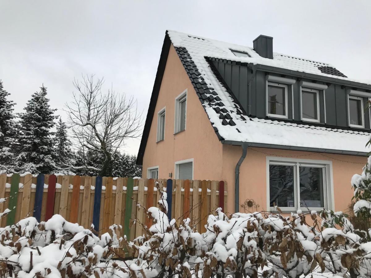 Kleine Auszeit Mit Aussicht Velbert Toenisheide Apartment Bagian luar foto