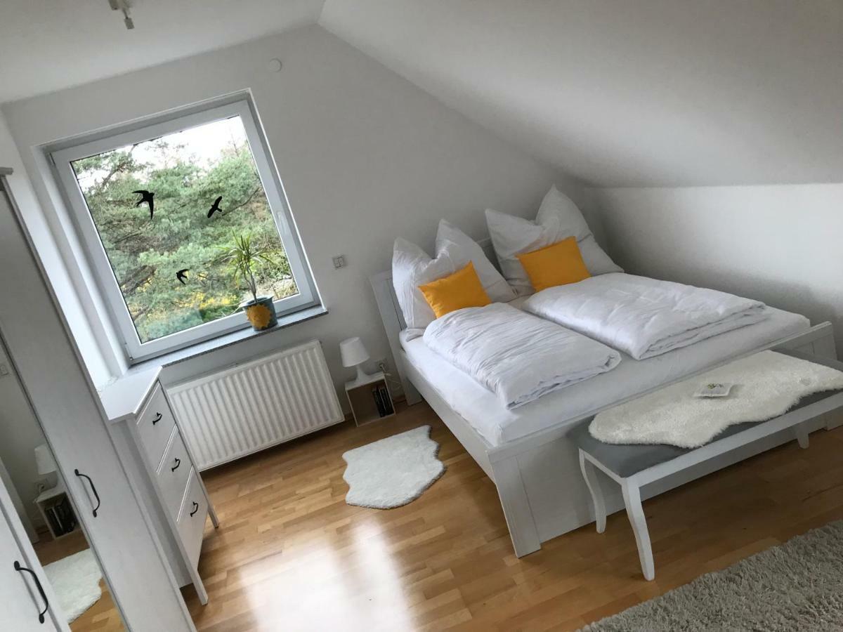 Kleine Auszeit Mit Aussicht Velbert Toenisheide Apartment Bagian luar foto